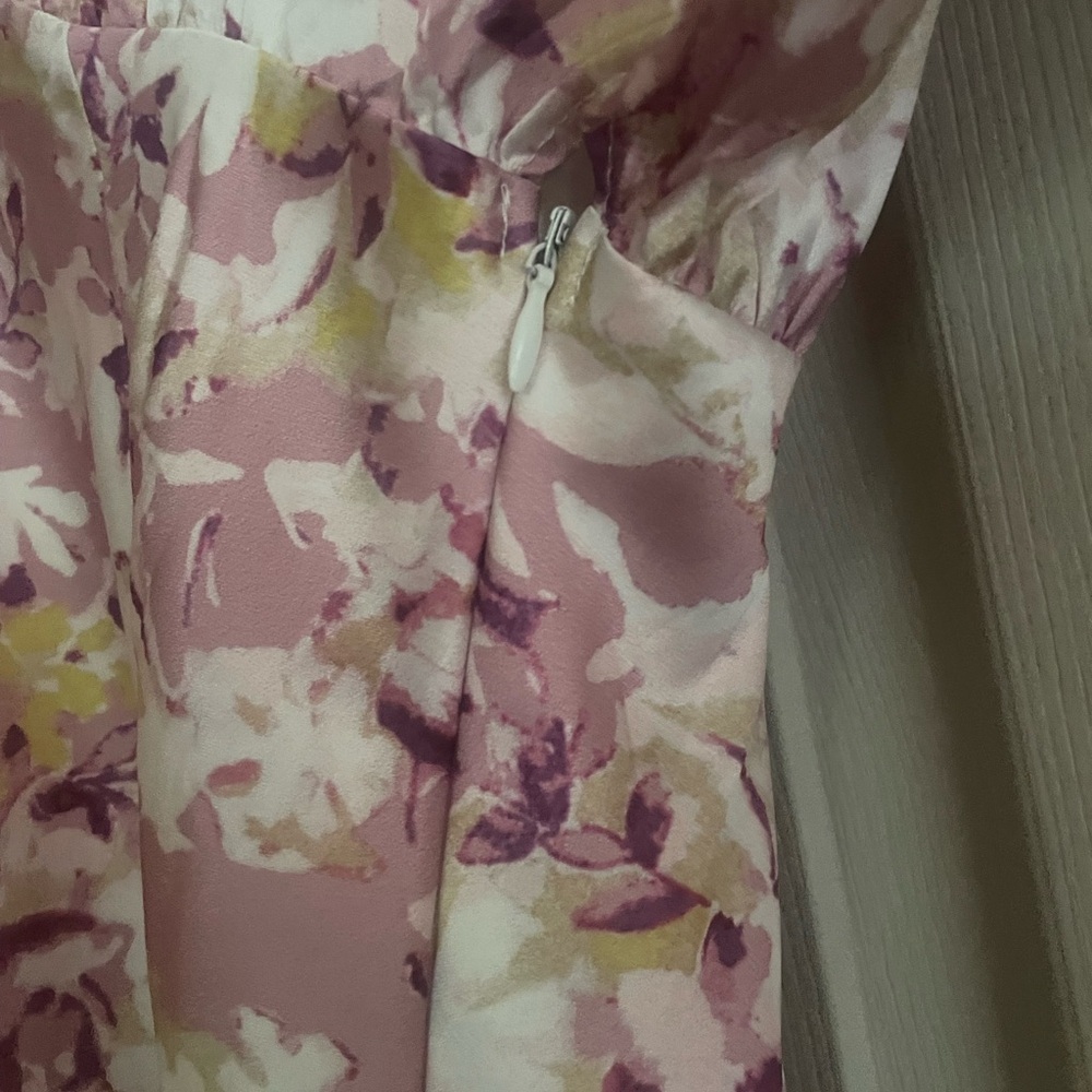 Selfie Leslie Pink Floral Dress - Picture 5 of 6